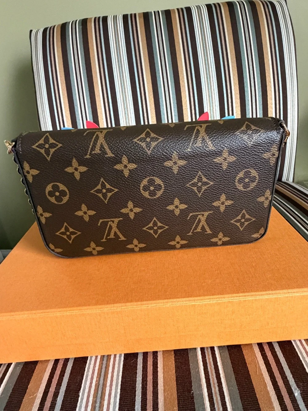 Louis Vuitton authentic monogram